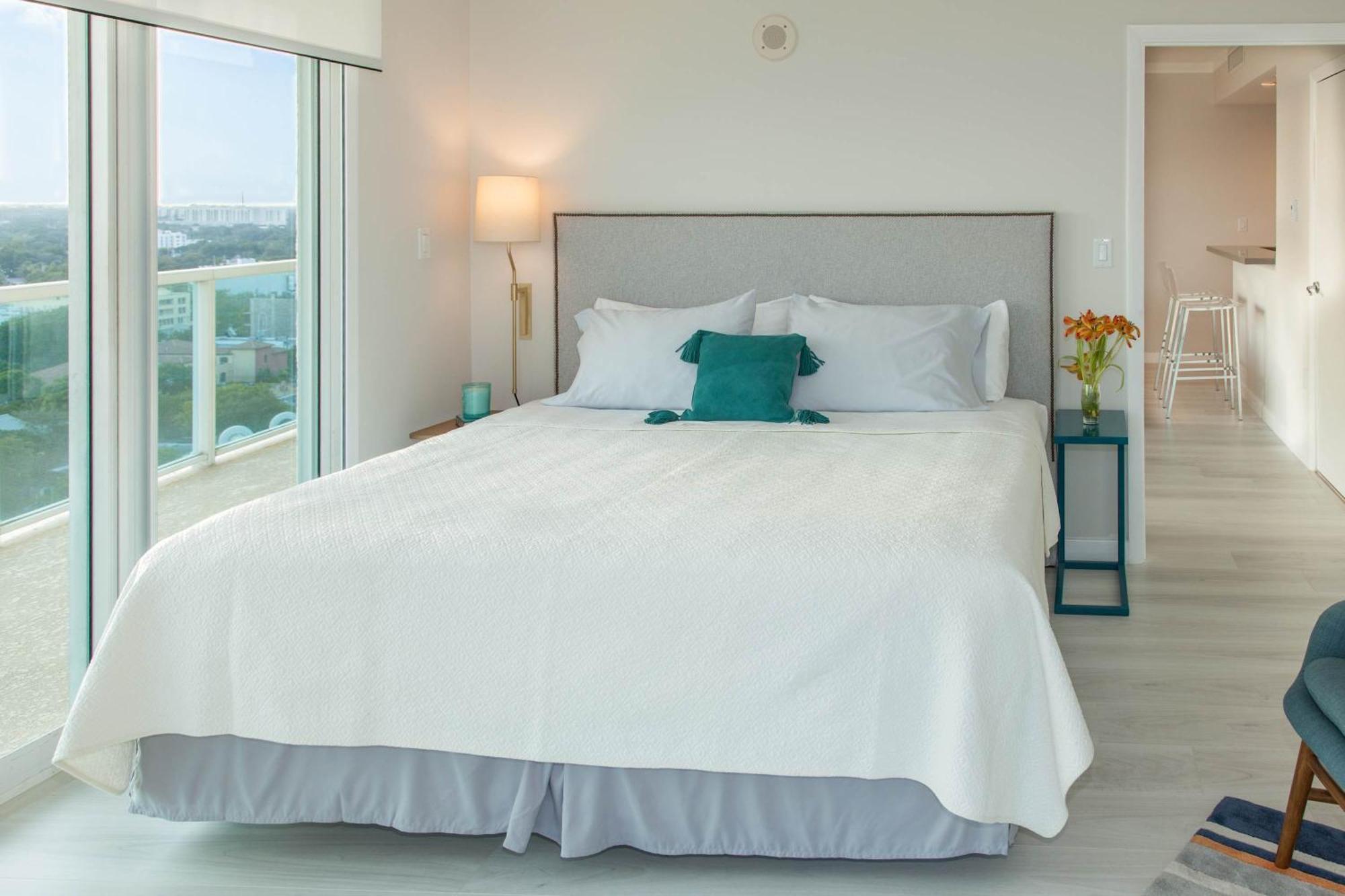 Appartamento Mvr - Poolside Bliss W-skyline Views-book Now *